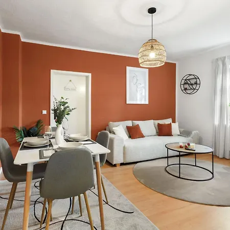 Apartment Stilvolles Mit Festungsblick Im Zentrum *